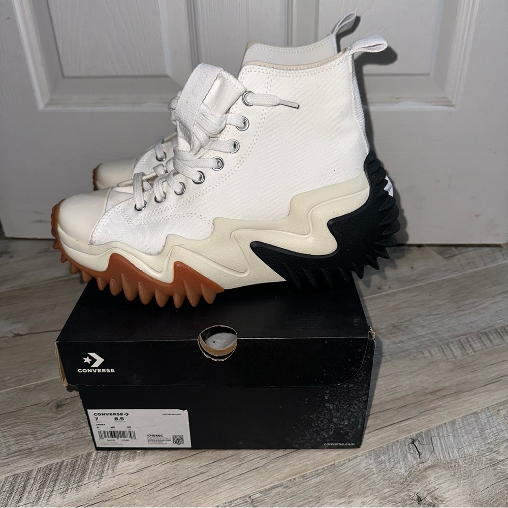 Converse Run Star Motion White High-Tops with Black and Brown Soles
